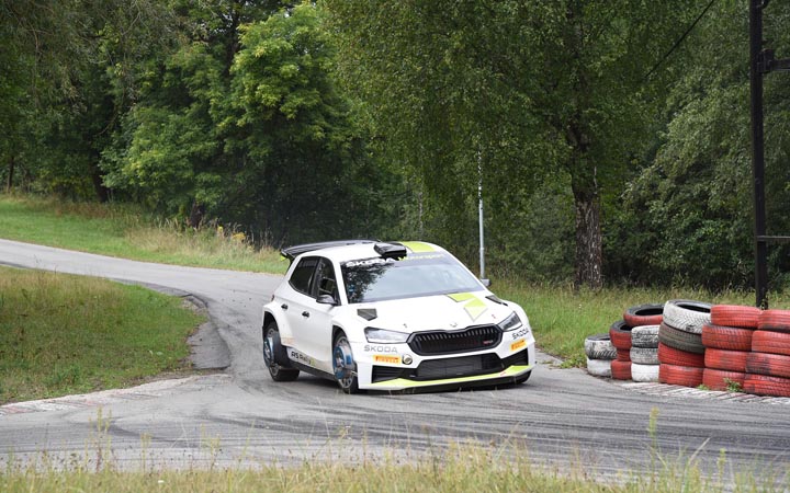 Measurement of the Vehicle Dynamics (Lateral Dynamics) Measurement of the Vehicle Dynamics (Lateral Dynamics)